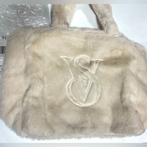 Brand new Victoria’s Secret tote bag